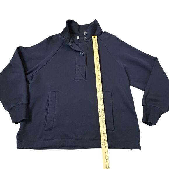 Free Assembly Fleece Sweatshirt Womens Size L Navy Blue Raglan Sleeves Gorpcore - Picture 10 of 10